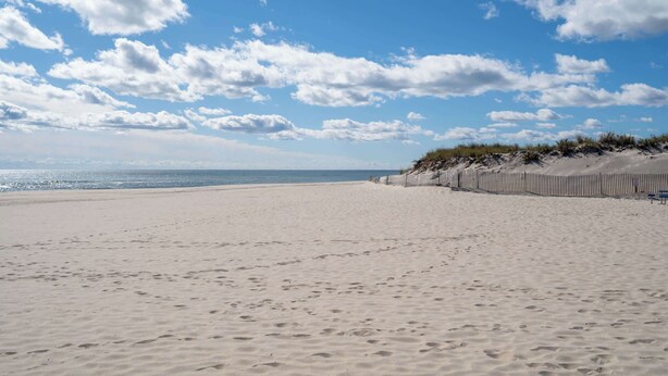 Beach - Southampton 4BR Home | Pool, Game Room (Southampton)