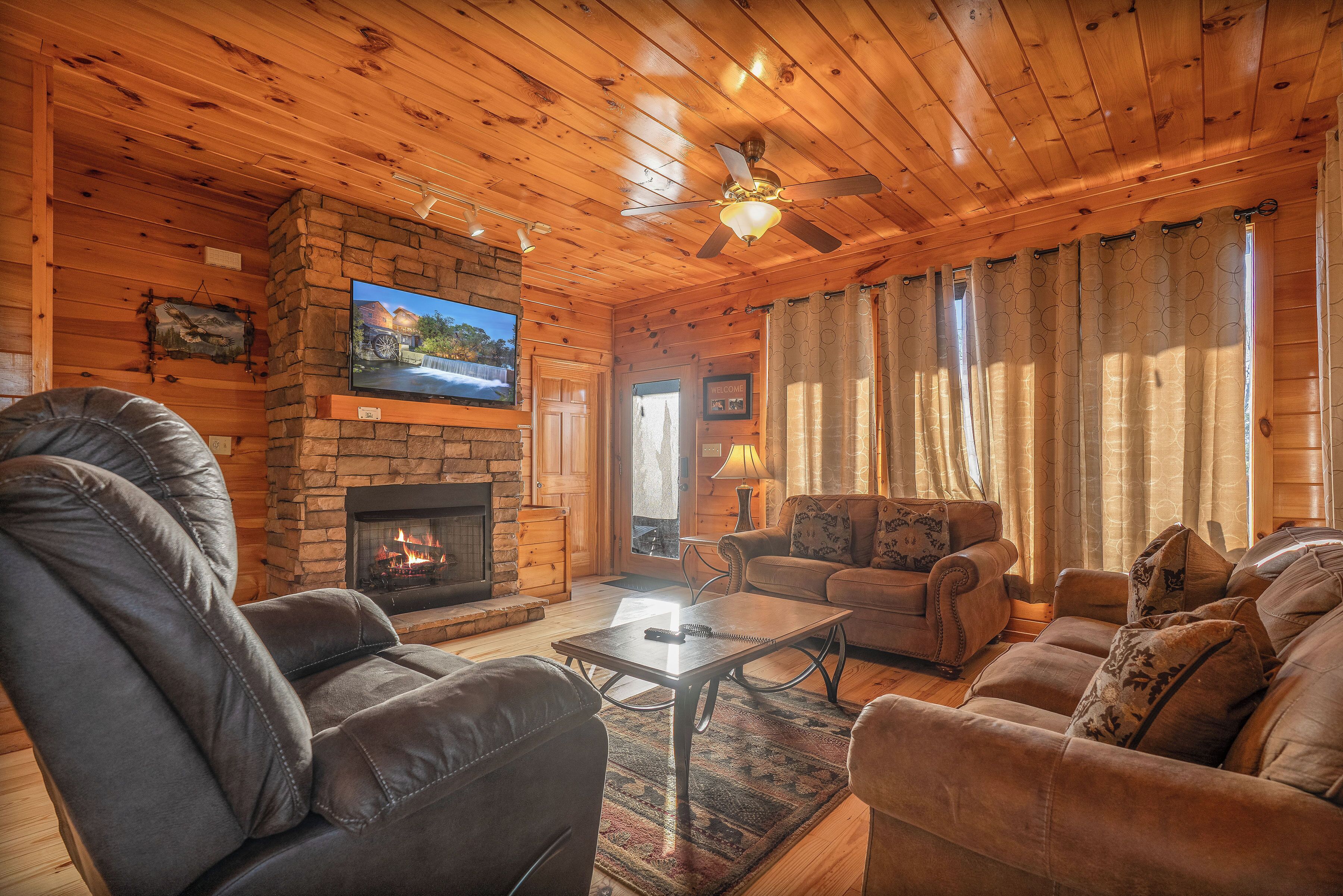 Televisor intel·ligent, llar de foc i consola de videojocs 