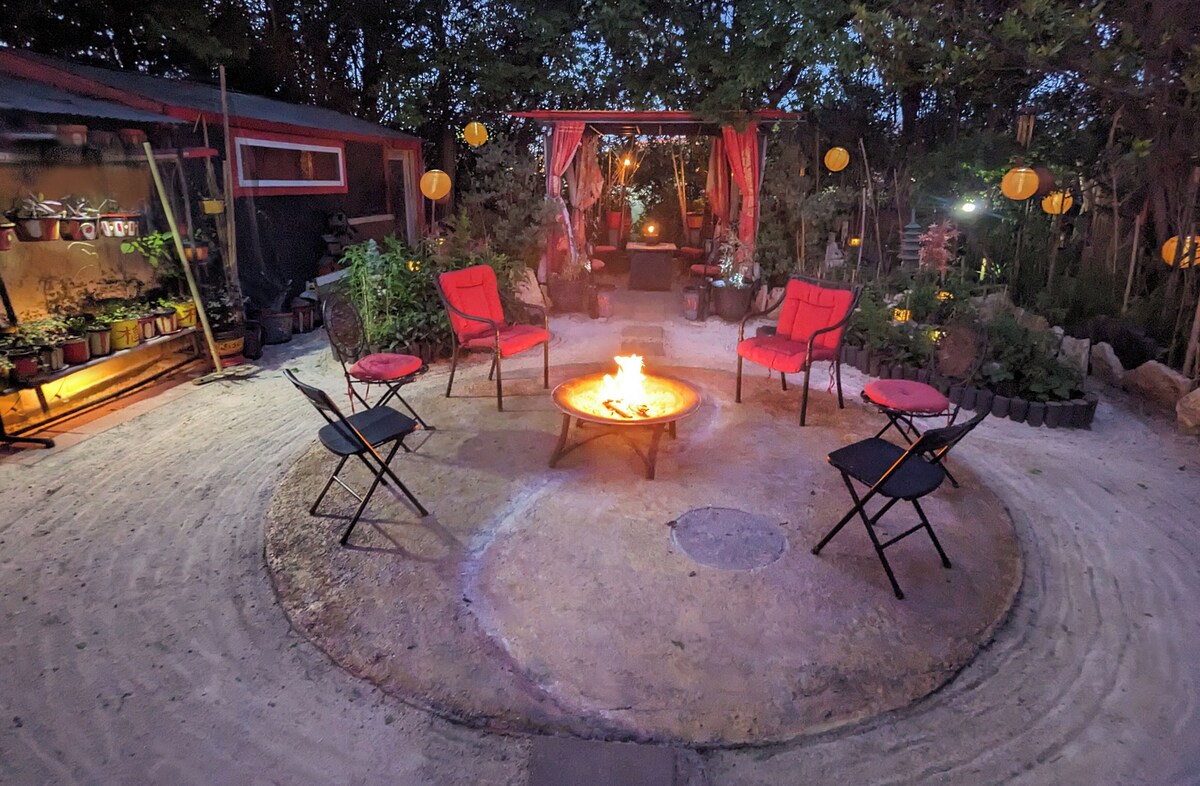 Photo 16 of Beautiful 5 rm.Hardwood Austin Home!