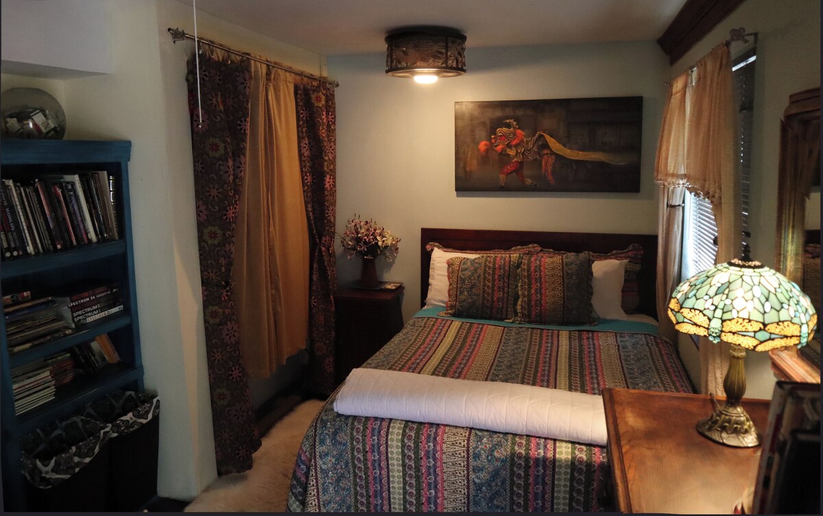 Photo 6 of Beautiful 5 rm.Hardwood Austin Home!