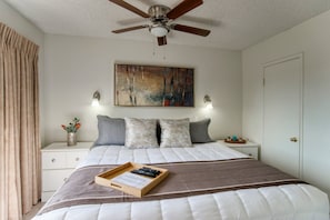 1 habitación, tabla de planchar con plancha, internet y ropa de cama 