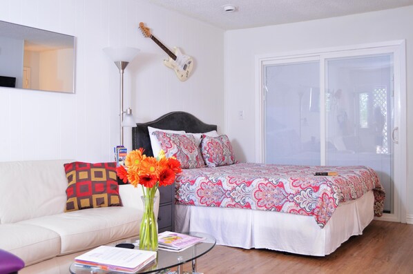 1 bedroom, iron/ironing board, travel cot, free WiFi