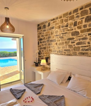 2 bedrooms, iron/ironing board, free WiFi, bed sheets - Paros Afrodite Luxury Villas ,Private Pool ,Quiet, Charming & Fantastic View (Paros)