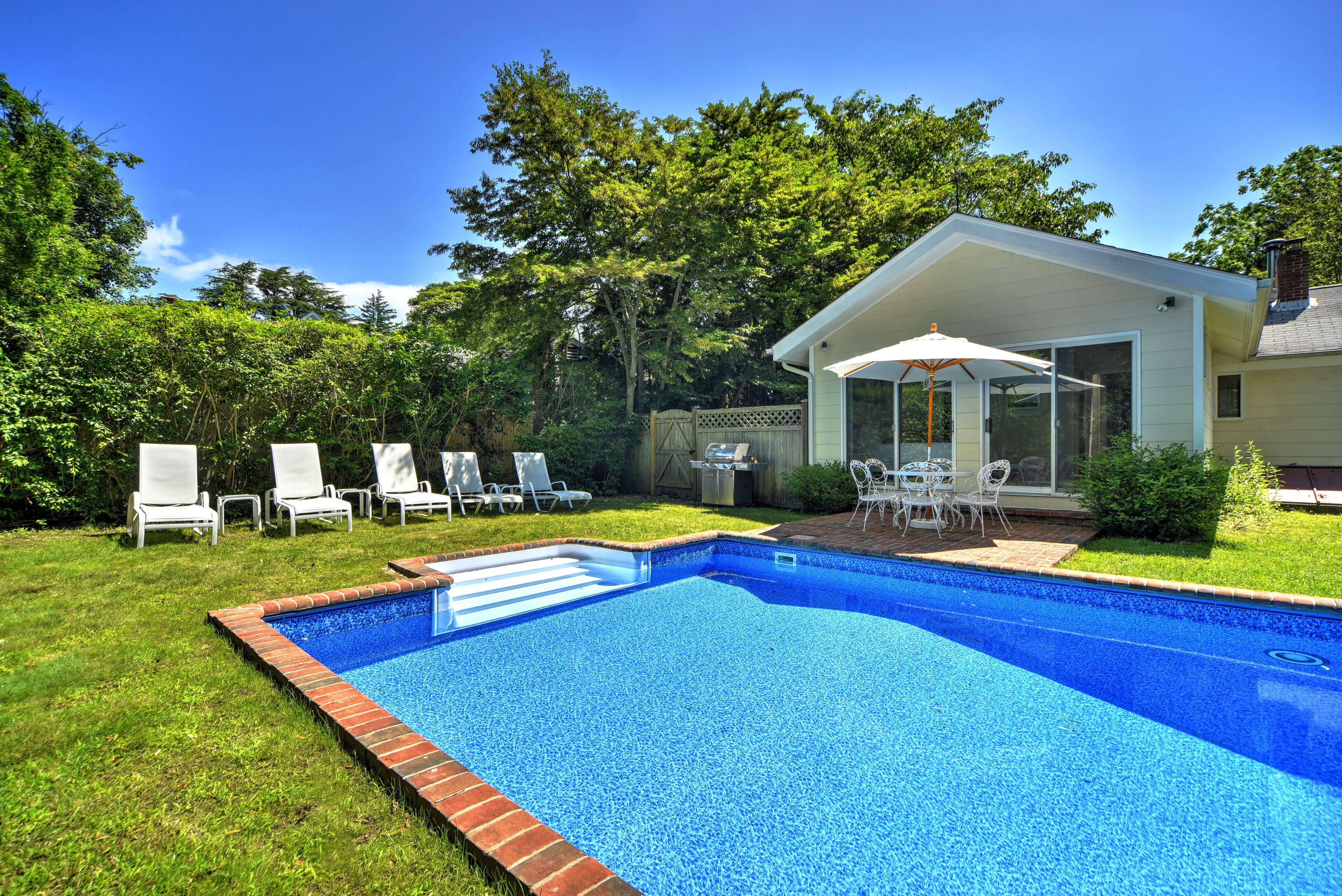 Piscine extérieure, piscine chauffée