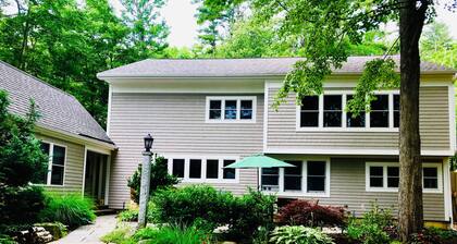 Fully Renovated Beautiful House Located Minutes From Downtown Ogunquit.