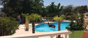 PANORAMISK UDSIGT **** / STORE / STORE PRIVATE POOL / LUKKET GARDEN / SEA 30 KM