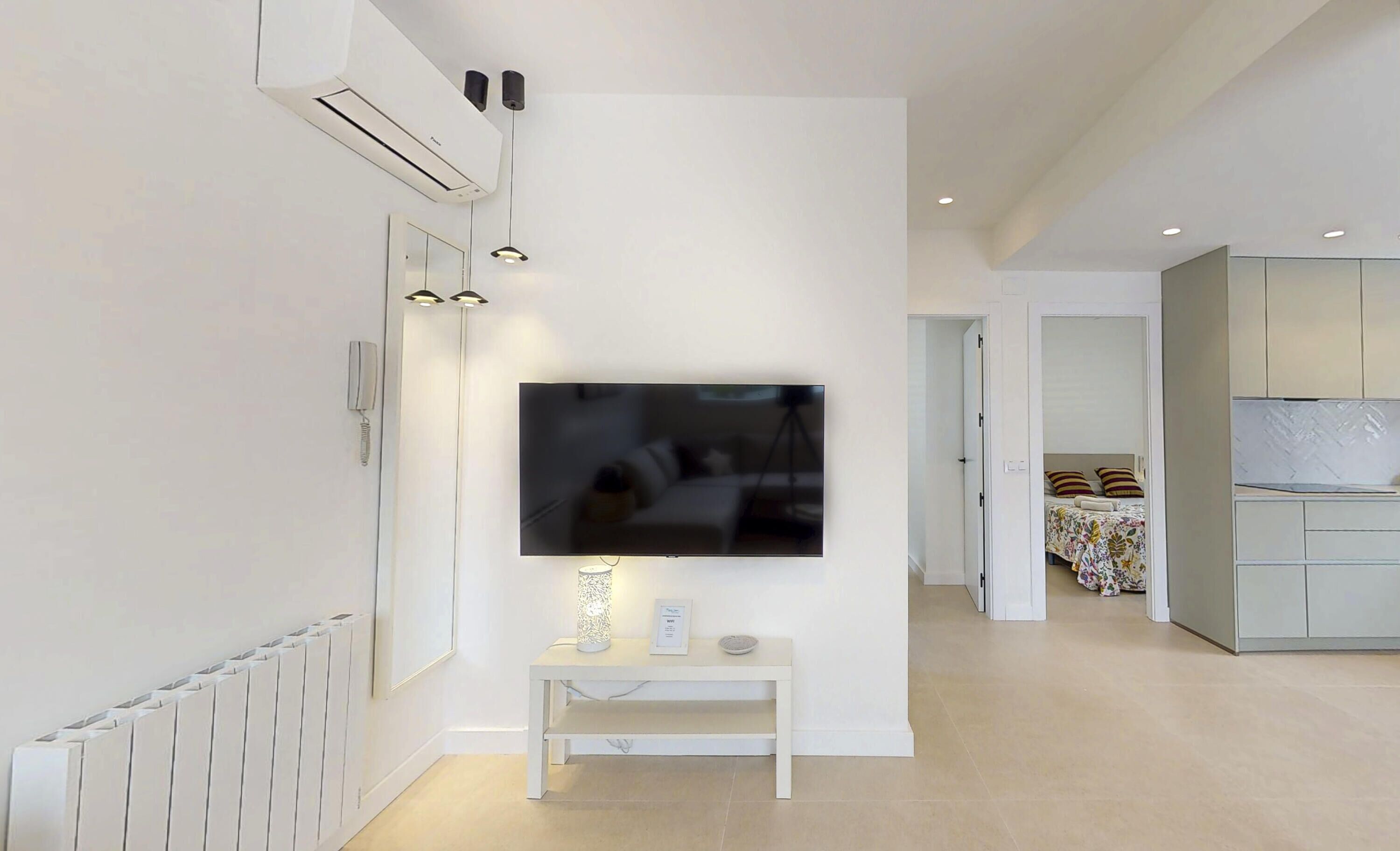 2 chambres, fer et planche à repasser, Wi-Fi gratuit, draps fournis