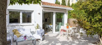 Lovely apartment at 50m from the beach. 4 pers. Wifi. A/C.