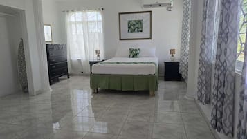 4 chambres, fer et planche Ă repasser, Wi-Fi gratuit, draps fournis