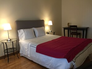 4 chambres, fer et planche à repasser, accès Internet, draps fournis