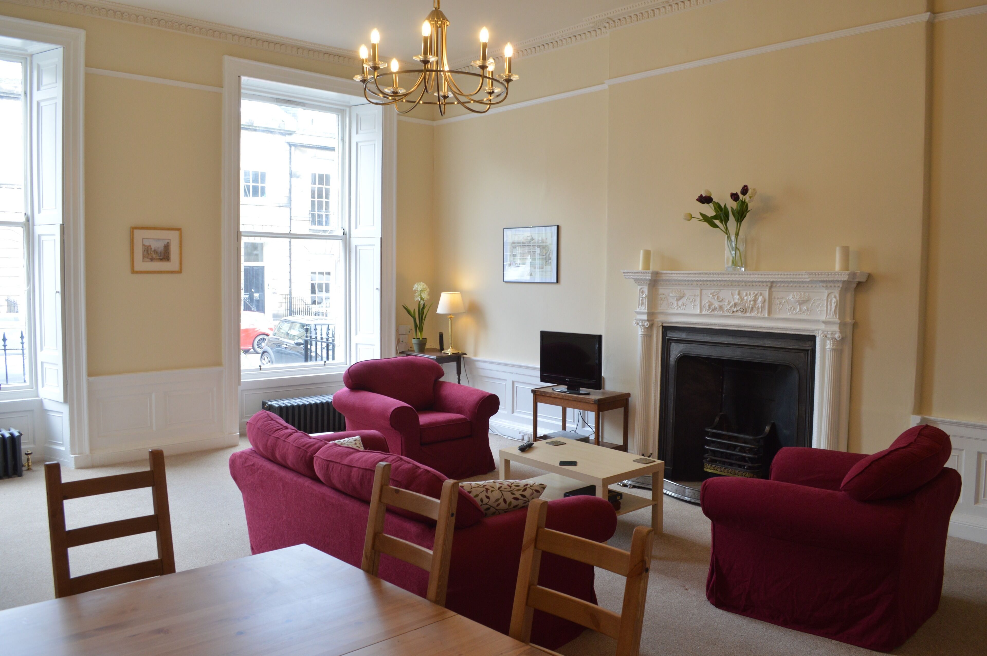 TV, fireplace, offices