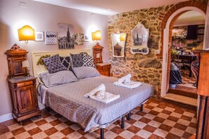 4 Schlafzimmer, Bügeleisen/Bügelbrett, kostenloses WLAN, Bettwäsche