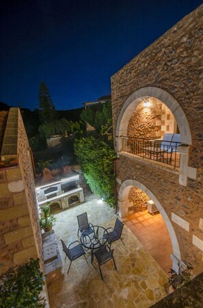 Outdoor dining - Stone Villa Olga shared pool & seaview, 3bedrooms, BBQ (Astratigos)