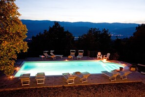 Piscine extérieure