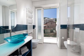 مجففات شعر، مناشف