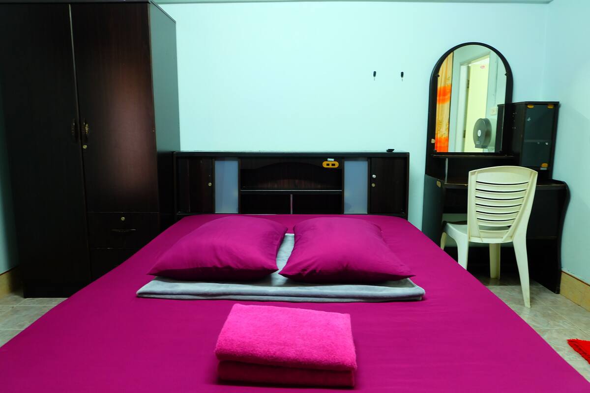 Standard Double Room | WiFi (free)
