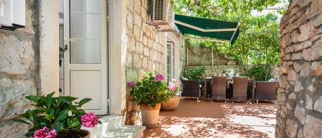 Ristorazione all'aperto