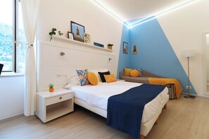 3 bedrooms, in-room safe, desk, iron/ironing board