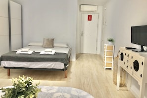 1 多间卧室、免费 WiFi、床单