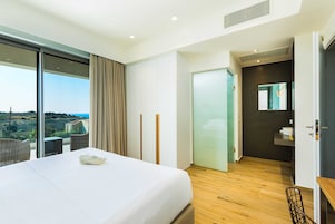 Vila conforto, 4 quartos, piscina particular | Vista para praia/oceano