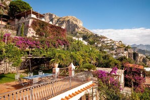 Outdoor dining - Villa Amalfi - Nine Bedroom Villa, Sleeps 18 (Amalfi)