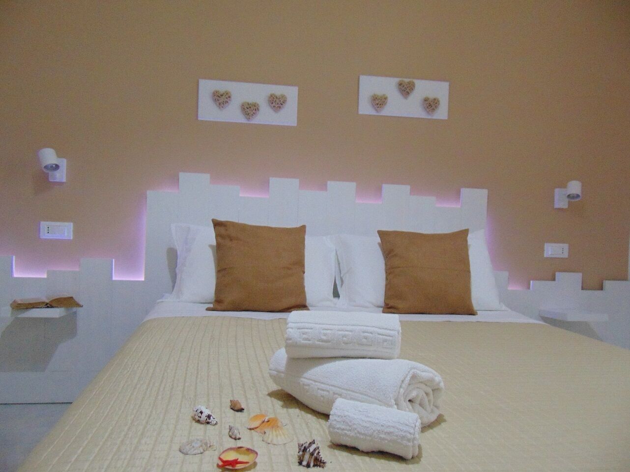 2 多间卧室、熨斗/熨衣板、上网接入