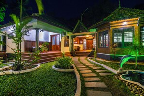 Reception - Warmth Lake Haven (Kuttanad Taluk)