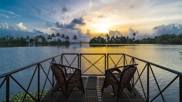 Pemandangan dari properti