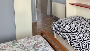 1 bedroom, iron/ironing board, bed sheets