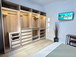 1 bedroom, iron/ironing board, travel crib, free WiFi