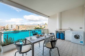 Outdoor dining - CASA DEL LIDO: Elegant apartment near Lido (Alghero)