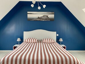 4 chambres, fer et planche à repasser, Wi-Fi gratuit, draps fournis