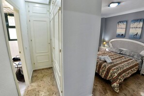 4 bedrooms, soundproofing, WiFi, bed sheets
