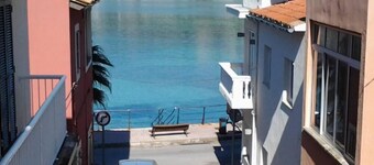 appartement 3 pièces dans petite résidence majorquine vue et proche mer, confort