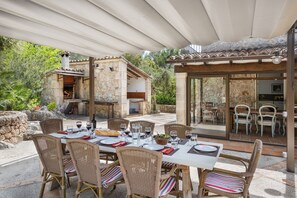 Servei de restauració a l'aire lliure