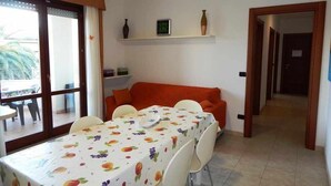 Interior - TRILO GEMELLI 2: comfortable apartment at the Lido beach (Alghero)