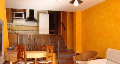 Apartamentos La Montaña
