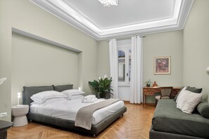 4 chambres, fer et planche à repasser, Wi-Fi, draps fournis
