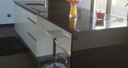 Elegant House and Modern 3 double rooms!