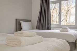2 Schlafzimmer, Bügeleisen/Bügelbrett, WLAN, Bettwäsche