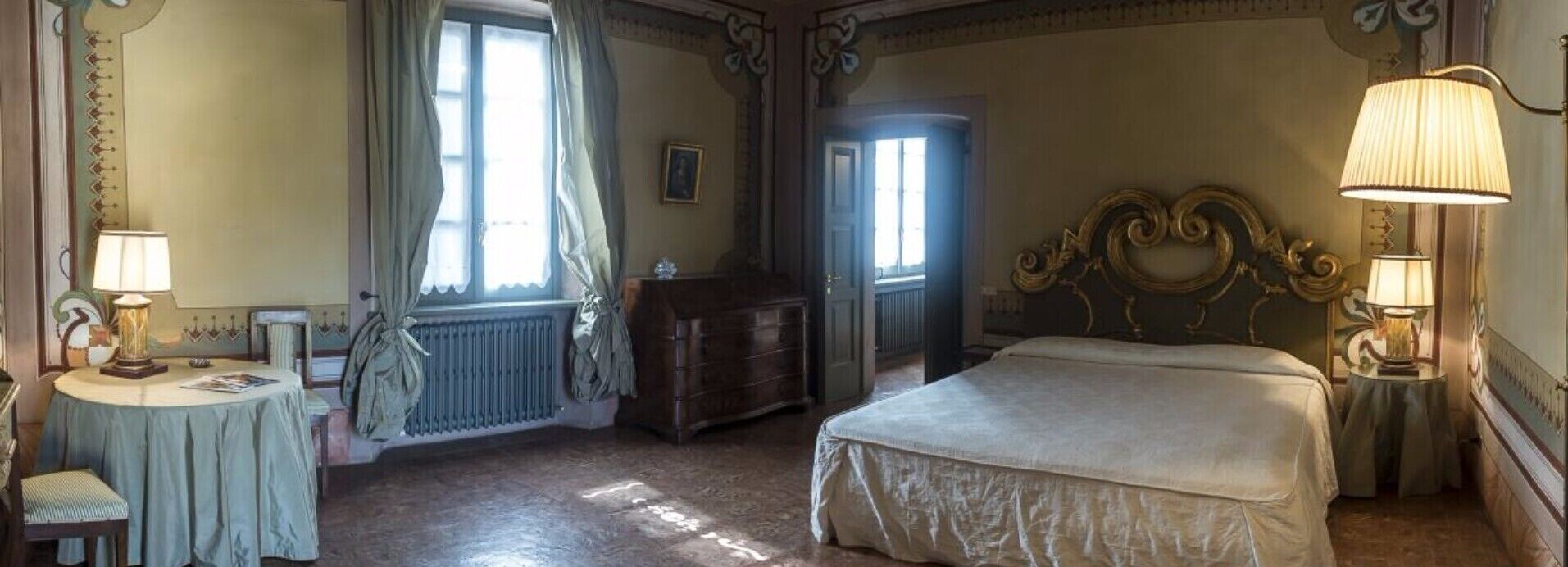 6 Schlafzimmer, Reisekinderbett, kostenloses WLAN, Bettwäsche