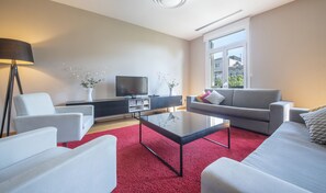 Téléviseur, lecteur de DVD