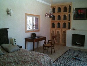 3 Schlafzimmer, Bügeleisen/Bügelbrett, WLAN, Bettwäsche