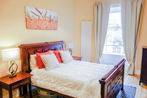 2 bedrooms, Internet, bed sheets