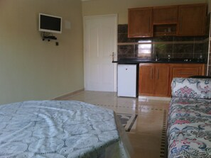 2 bedrooms - For rent 2-room apartment (Saïdia)