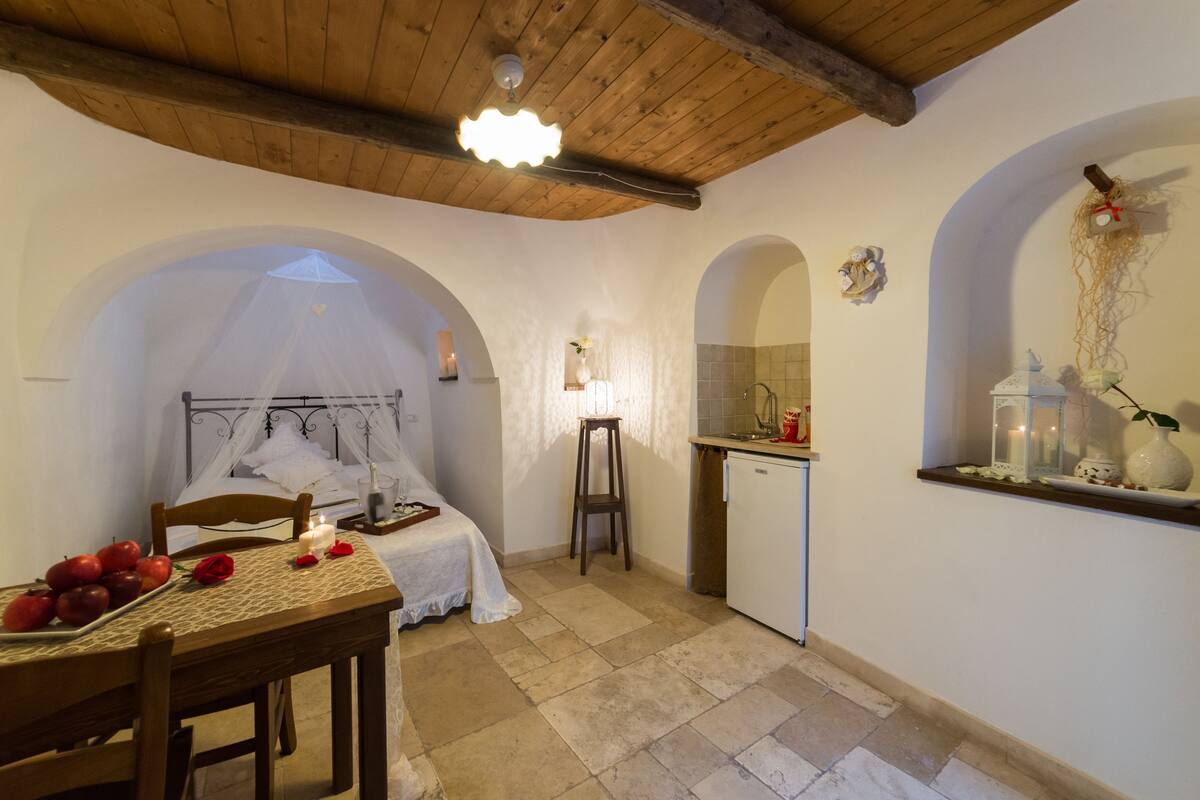 Habitación doble tradicional, vista al patio | Wifi gratis y ropa de cama
