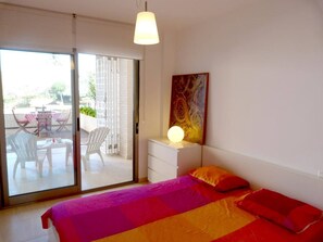 2 camere, ferro/asse da stiro, Wi-Fi gratuito, lenzuola