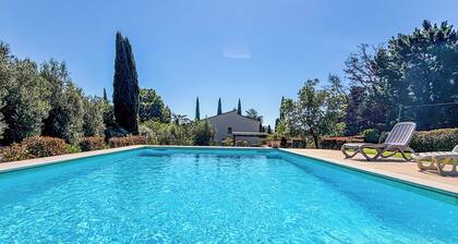 Detached house with private pool near Bolsena and Orvieto.
