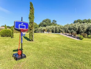Property grounds - Detached house with private pool near Bolsena and Orvieto. (Lubriano)