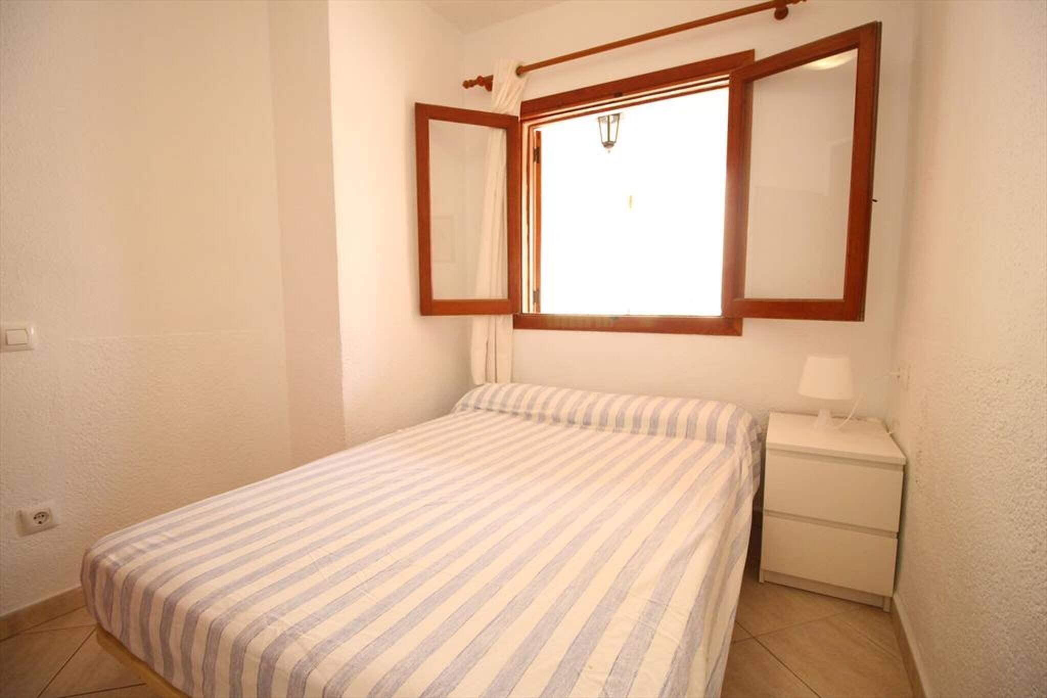 3 chambres, fer et planche à repasser, accès au Wi-Fi (inclus)